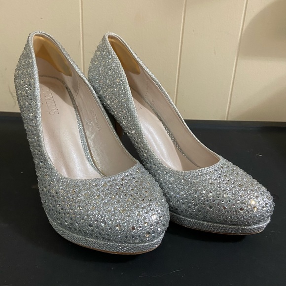 Swarovski Crystal Heels - Picture 1 of 3